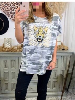Jade by Jane Gray Camo Short Sleeve Top - Soft Gray Tones